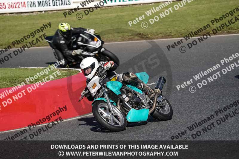 enduro digital images;event digital images;eventdigitalimages;mallory park;mallory park photographs;mallory park trackday;mallory park trackday photographs;no limits trackdays;peter wileman photography;racing digital images;trackday digital images;trackday photos